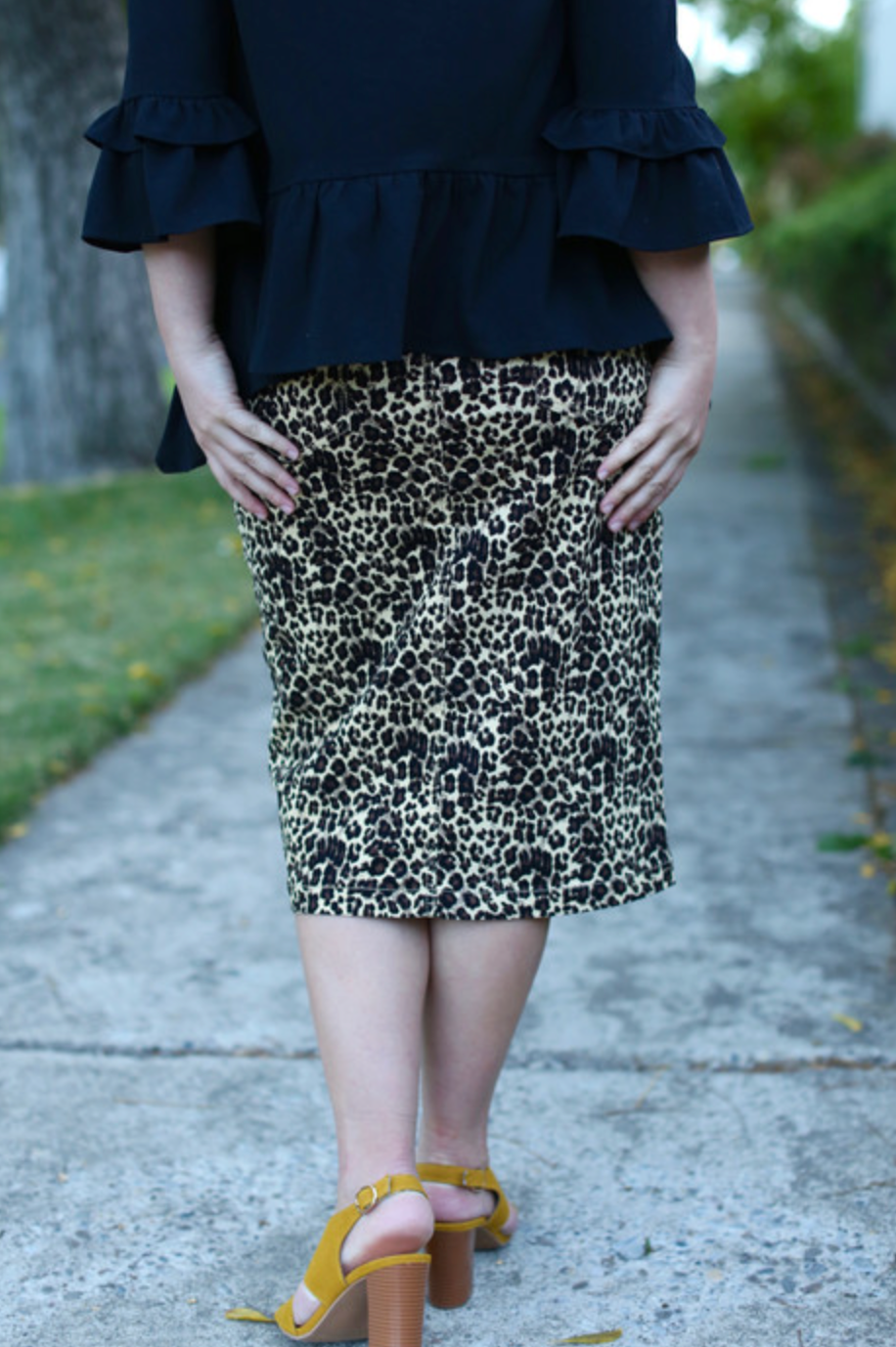 Leopard Denim Skirt (2 Colors)