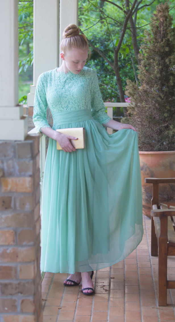 Lovely Lace and Chiffon Dress (8 Colors)